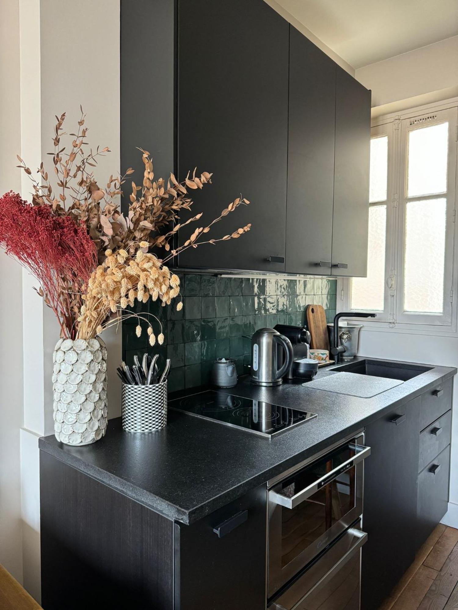 Parisien Vue Sur Tour Eiffel Apartment