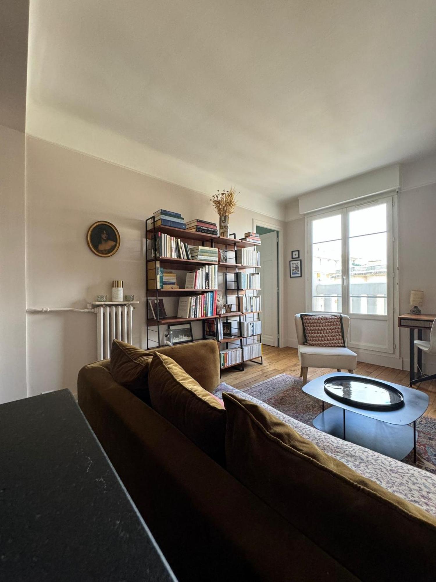 Apartment Parisien Vue Sur Tour Eiffel Paris