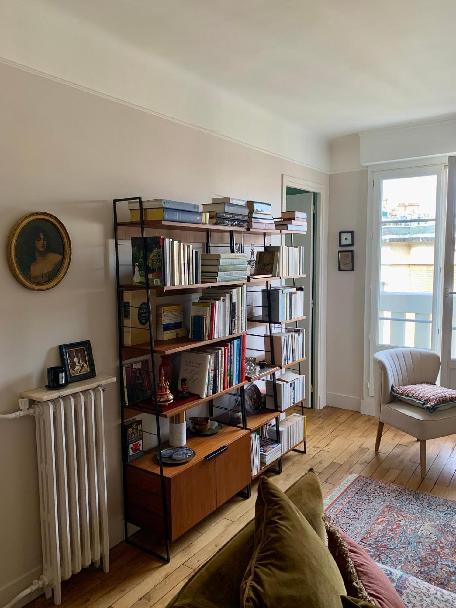 Parisien Vue Sur Tour Eiffel